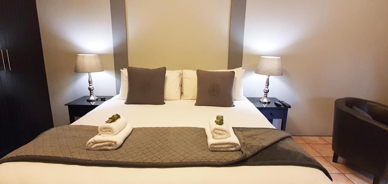 แอคโคเลส บูติคโฮเต็ล Hotel มิดแรนด์ ภายนอก รูปภาพ
